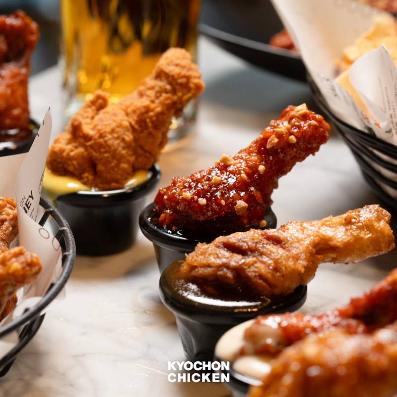 Kyochon Chicken restaurant in Los Angeles - photo 3