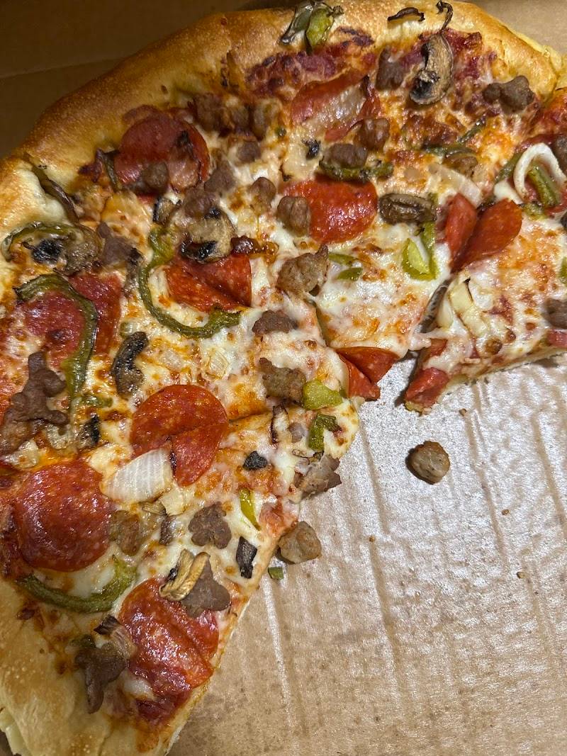 Pizza Hut restaurant in Elizabeth - photo 3