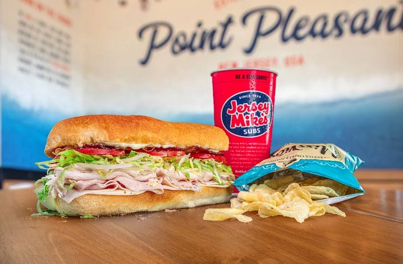 Jersey Mike's Subs restaurant in Elizabeth - photo 3