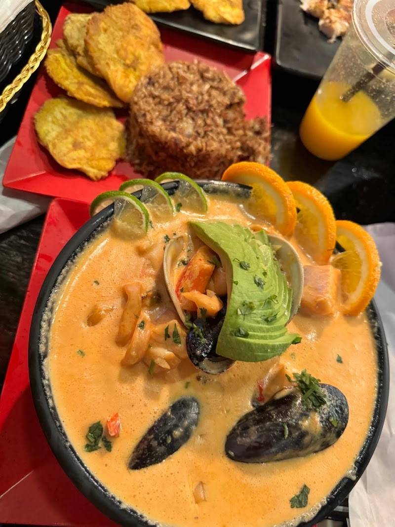 Sabor y Arte restaurant in Elizabeth - photo 3