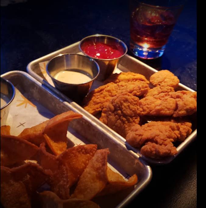 Kings Dining & Entertainment restaurant in Boston - photo 2