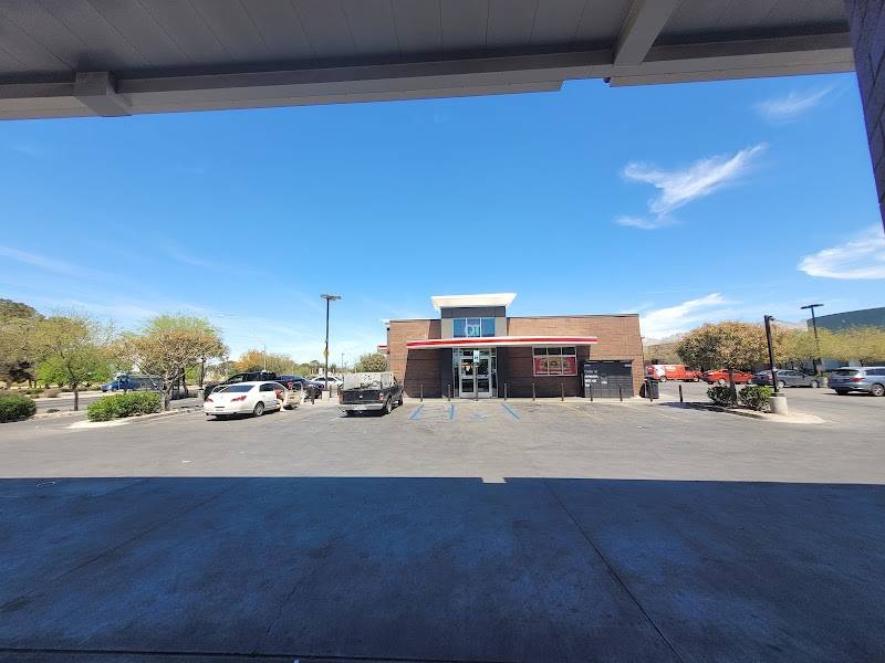 QuikTrip restaurant in Tucson - photo 3