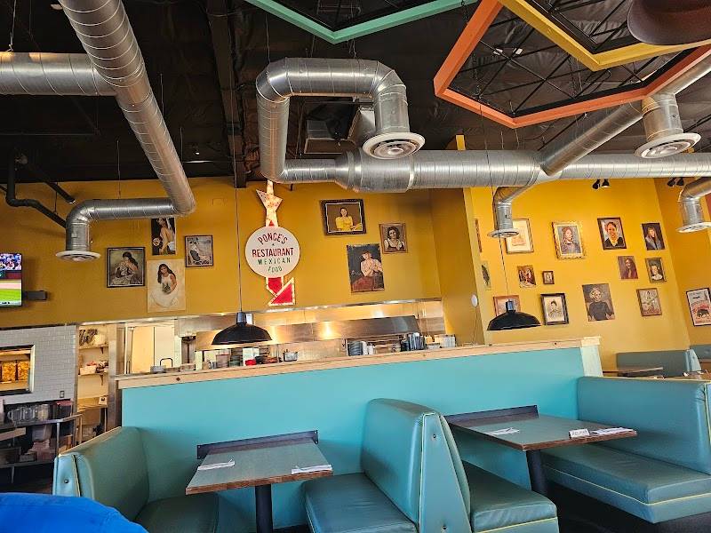 Del Sur Town Center restaurant in San Diego - photo 2