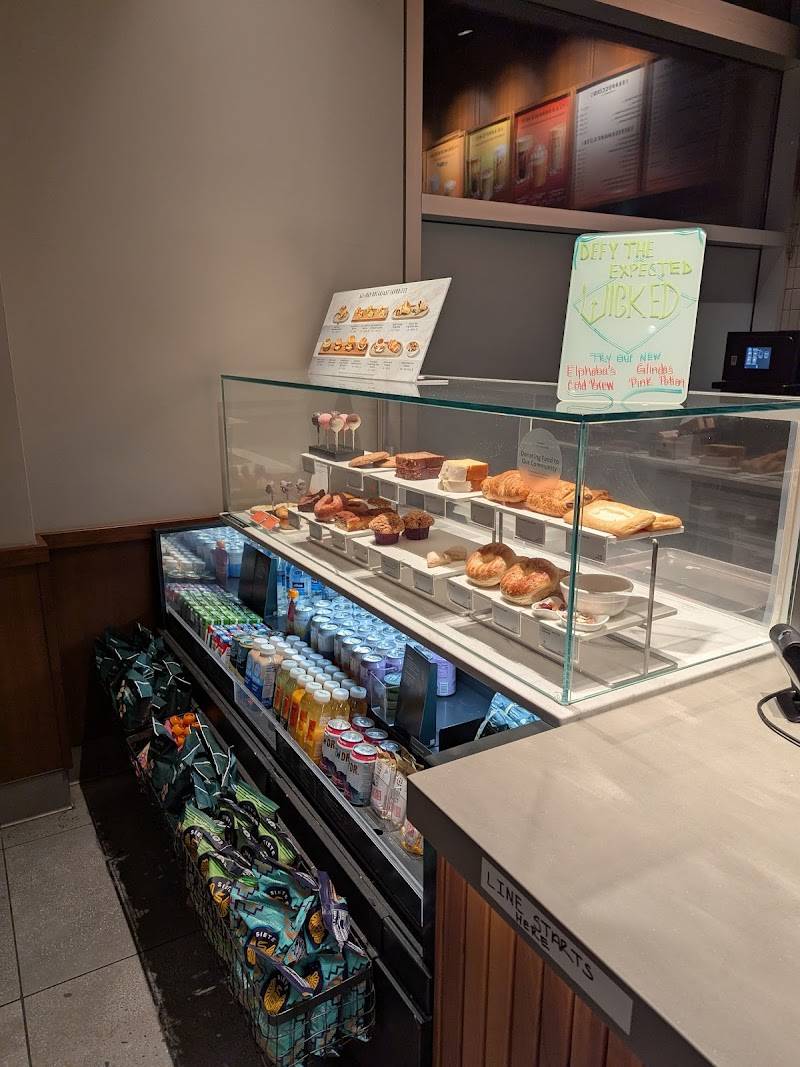 Starbucks restaurant in West New York - photo 5