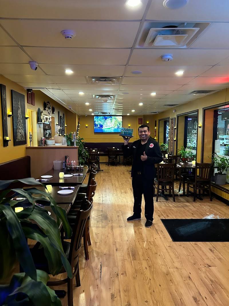 Five Stars Thai Restaurant restaurant in Union City - photo 4