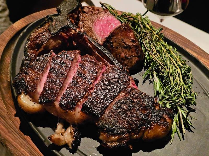 Quality Meats restaurant in New York - photo 4