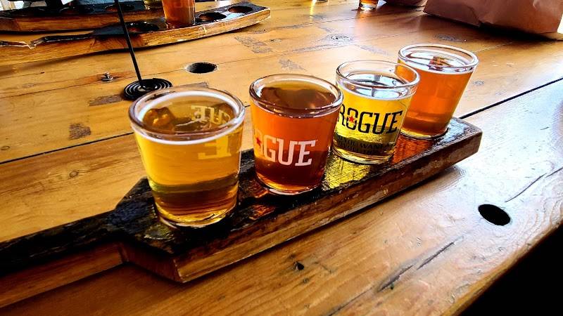 Rogue Portland Public House restaurant in Portland - photo 4