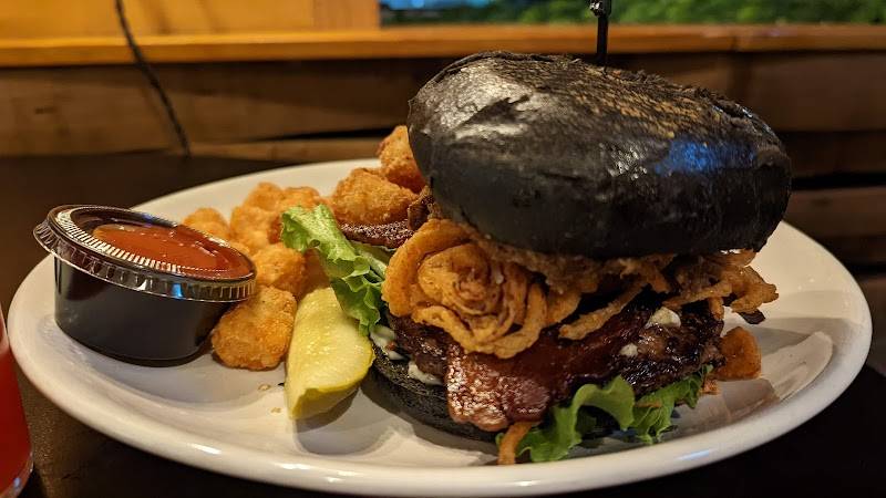 Rogue Portland Public House restaurant in Portland - photo 5