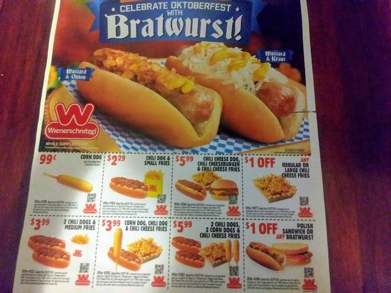 Wienerschnitzel restaurant in Stockton - photo 3
