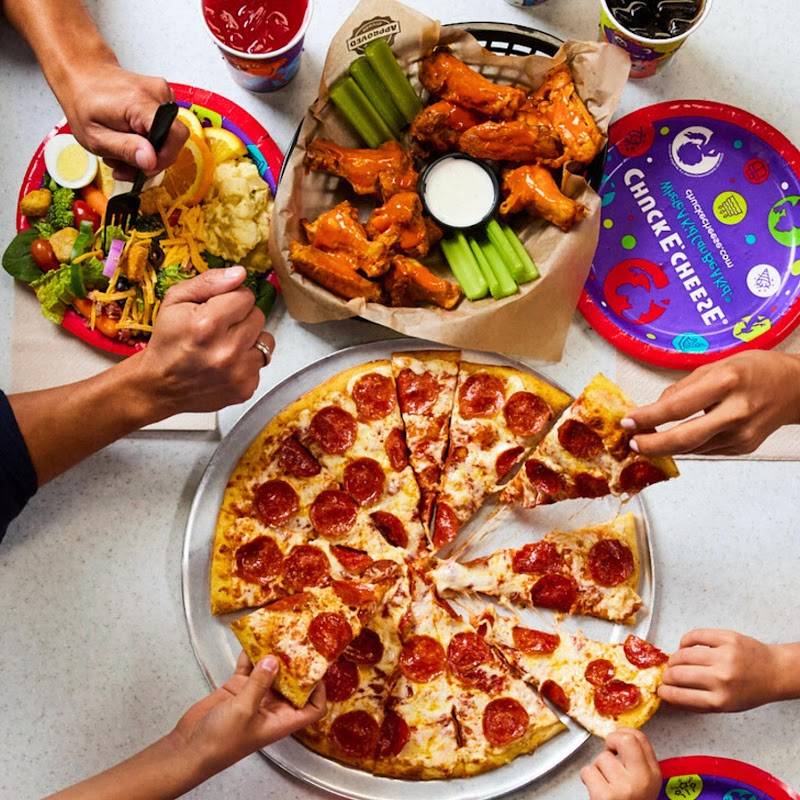 Chuck E. Cheese restaurant in Stockton - photo 3