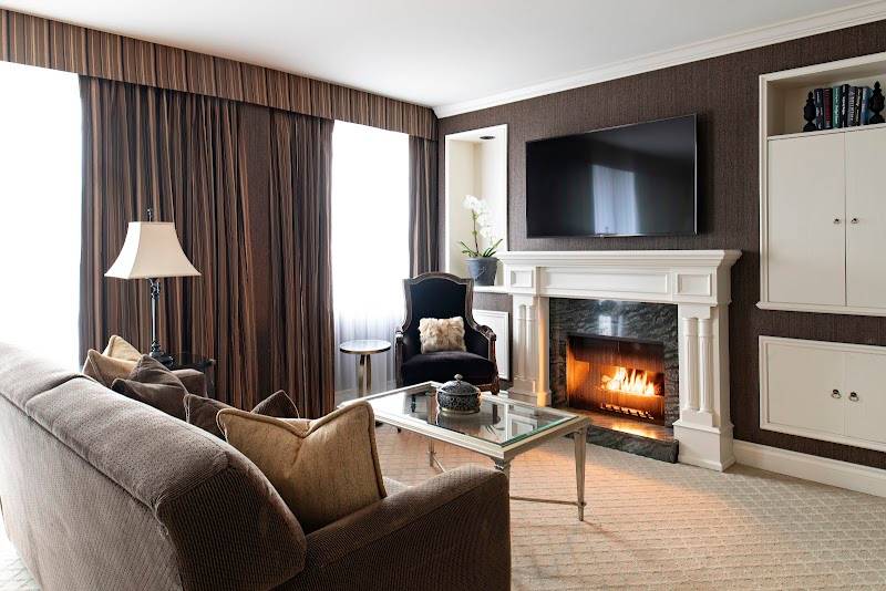 Wedgewood Hotel & Spa restaurant in Vancouver - photo 4