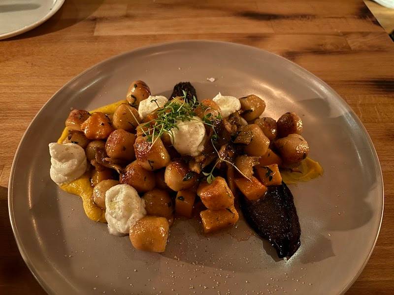 Fable Kitchen restaurant in Vancouver - photo 5