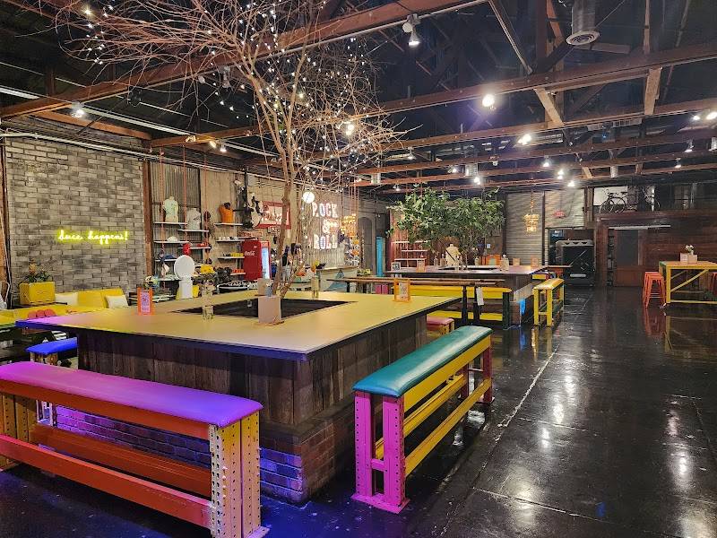 The Duce restaurant in Phoenix - photo 2