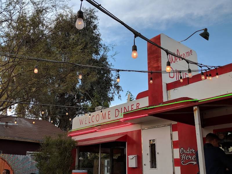 Welcome Diner restaurant in Phoenix - photo 3