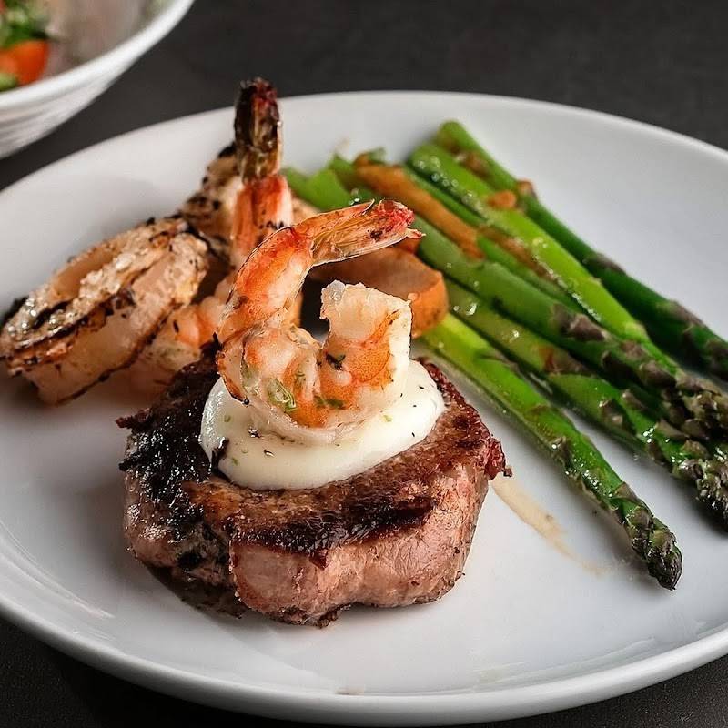 The Golden Goose American Grill restaurant in Sedona - photo 3