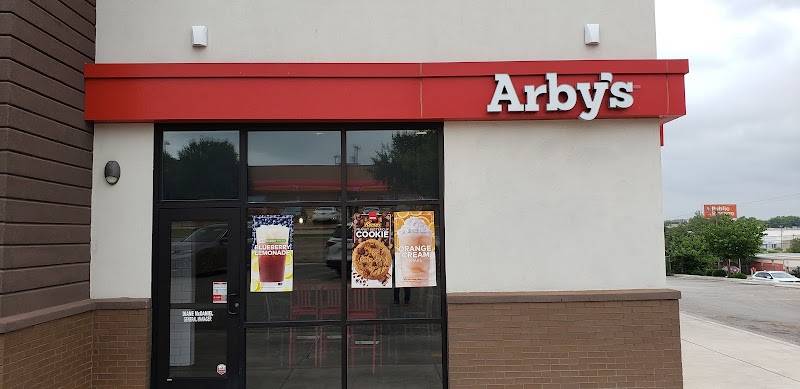 Arby's restaurant in San Antonio - photo 4