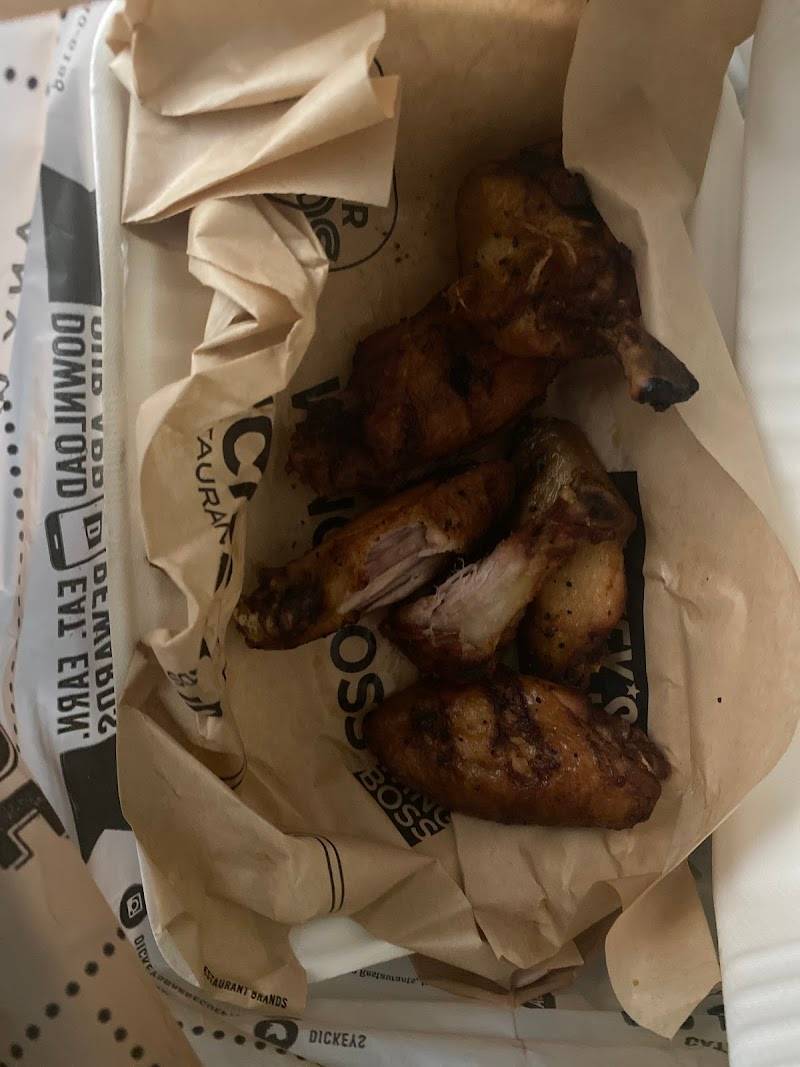 Wing Boss Orlando restaurant in Orlando - photo 4