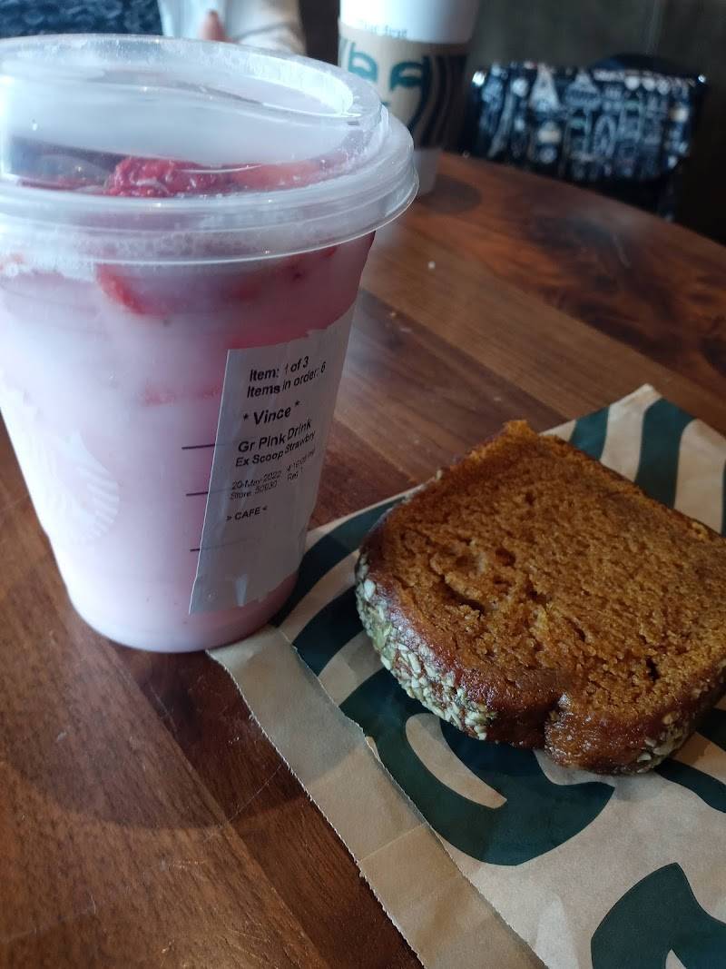 Starbucks restaurant in Houston - photo 5