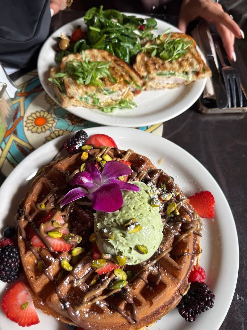 Urth Caffe restaurant in Los Angeles - photo 3