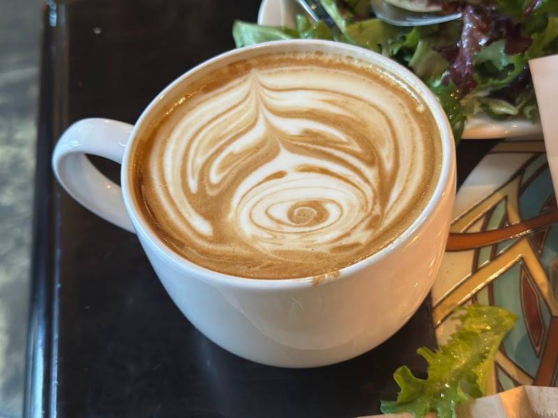 Urth Caffe restaurant in Los Angeles - photo 4