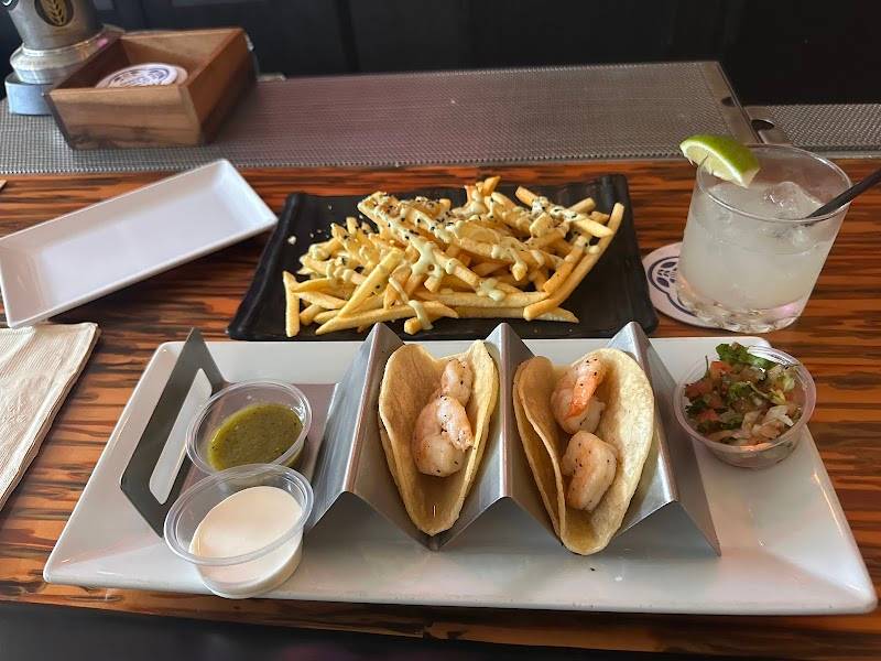 Far Bar restaurant in Los Angeles - photo 3