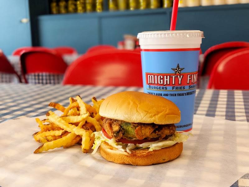Mighty Fine Burgers Cedar Park restaurant in Cedar Park - photo 2