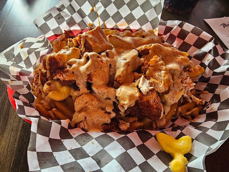 Main Bird Hot Chicken - Cypress restaurant in Houston - photo 5
