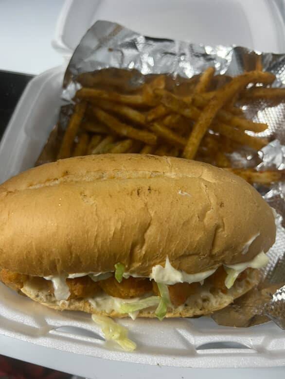 Yum Yums Cajun Seafood & More restaurant in Katy - photo 2
