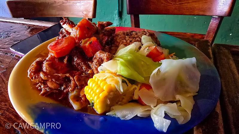Reggae Hut restaurant in Houston - photo 4