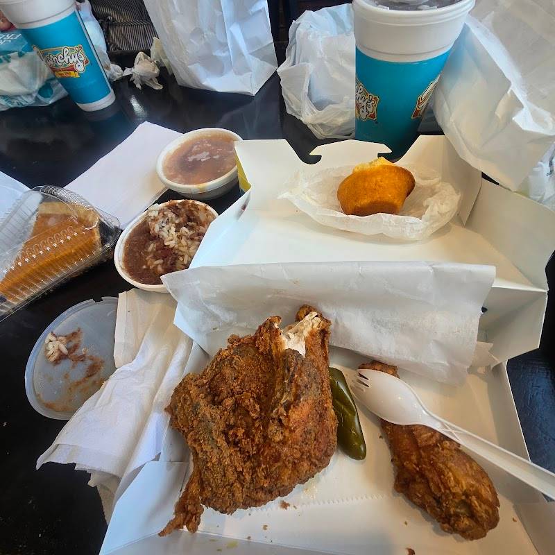 Frenchy's Chicken restaurant in Houston - photo 3