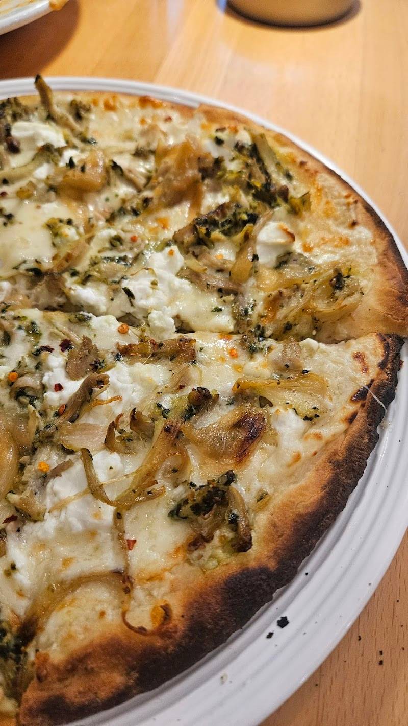 Pizzeria Solario restaurant in Houston - photo 5