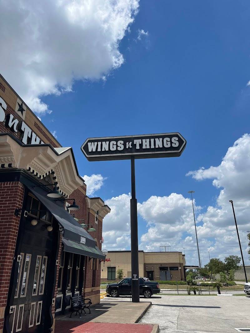 Wings 'n Things 290 restaurant in Houston - photo 4