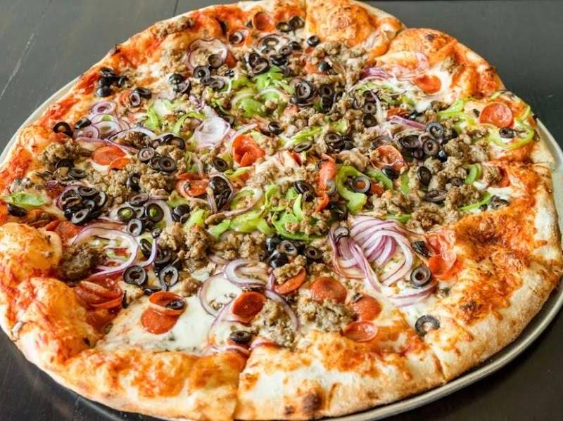 Verrazzano Pizza restaurant in Half Moon Bay - photo 2
