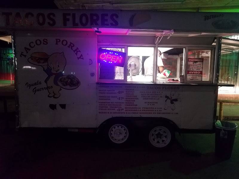 Tacos Flores restaurant in Houston - photo 4