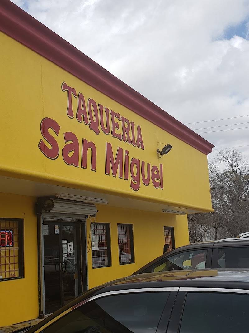 Taqueria San Miguel restaurant in Houston - photo 3