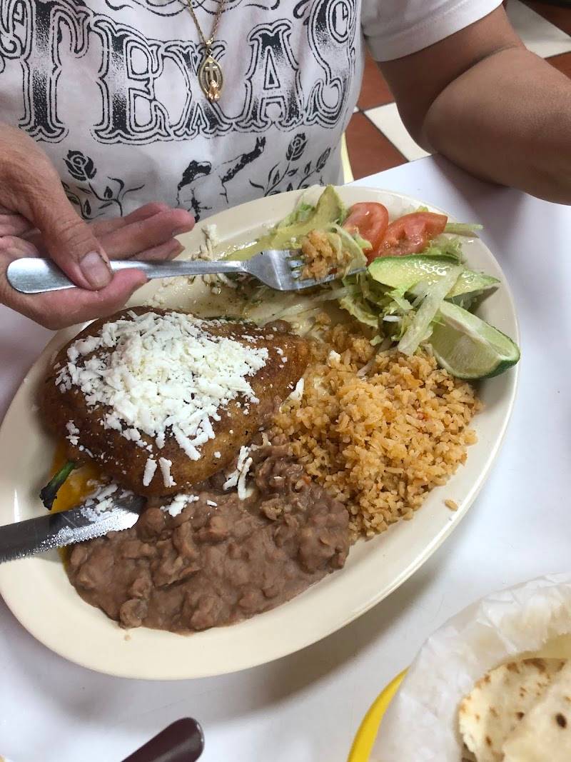 Taqueria San Miguel restaurant in Houston - photo 5