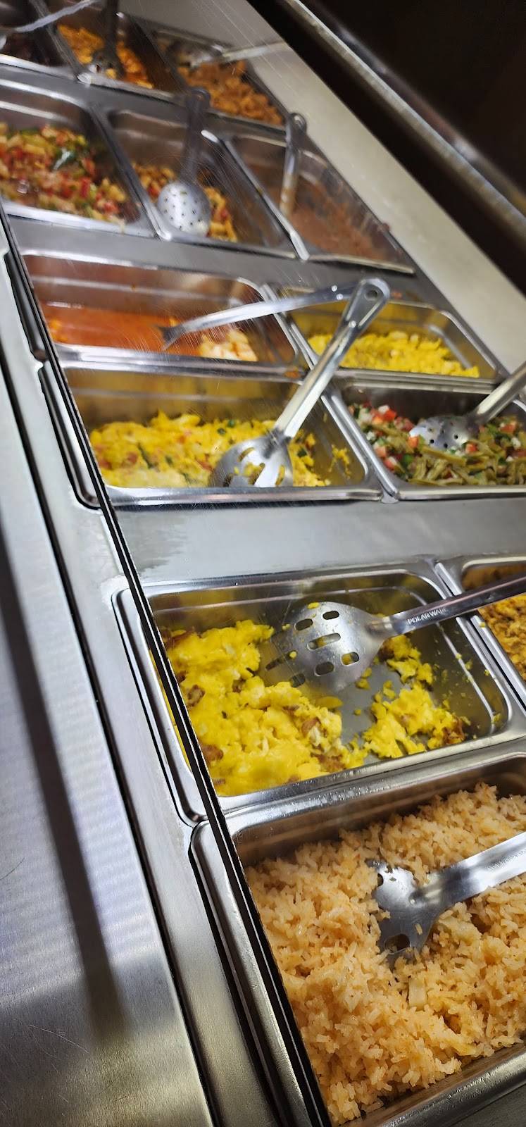 Tomas bakery restaurant in Houston - photo 4