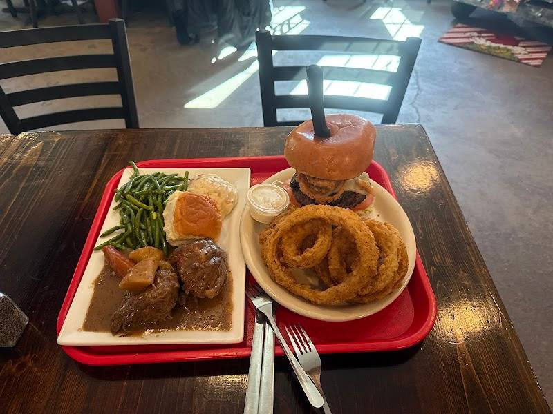 Live Oak Grill restaurant in Sugar Land - photo 3