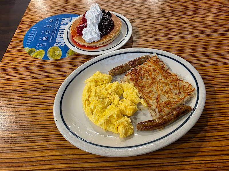 IHOP restaurant in Spring - photo 3