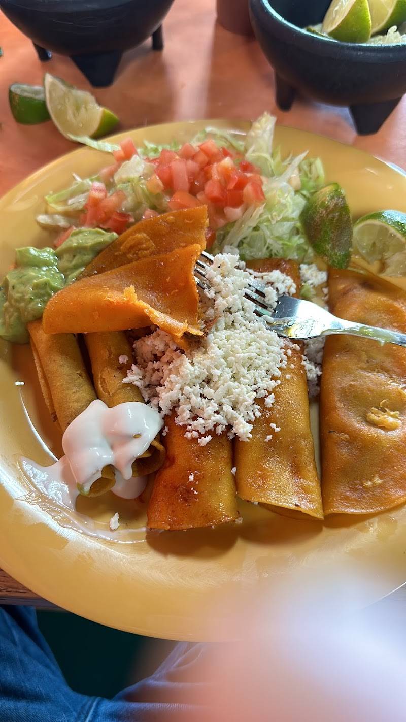 Tacos Del Julio restaurant in Houston - photo 4
