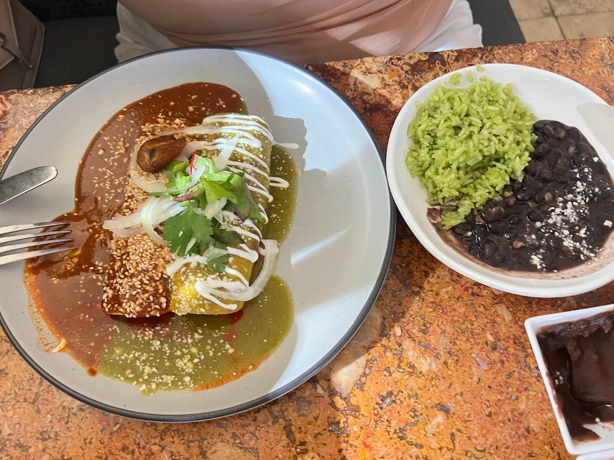 Zócalo Restaurant restaurant in Sacramento - photo 8