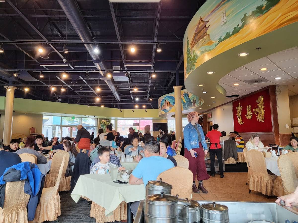 HK Cafe restaurant in Portland - photo 4