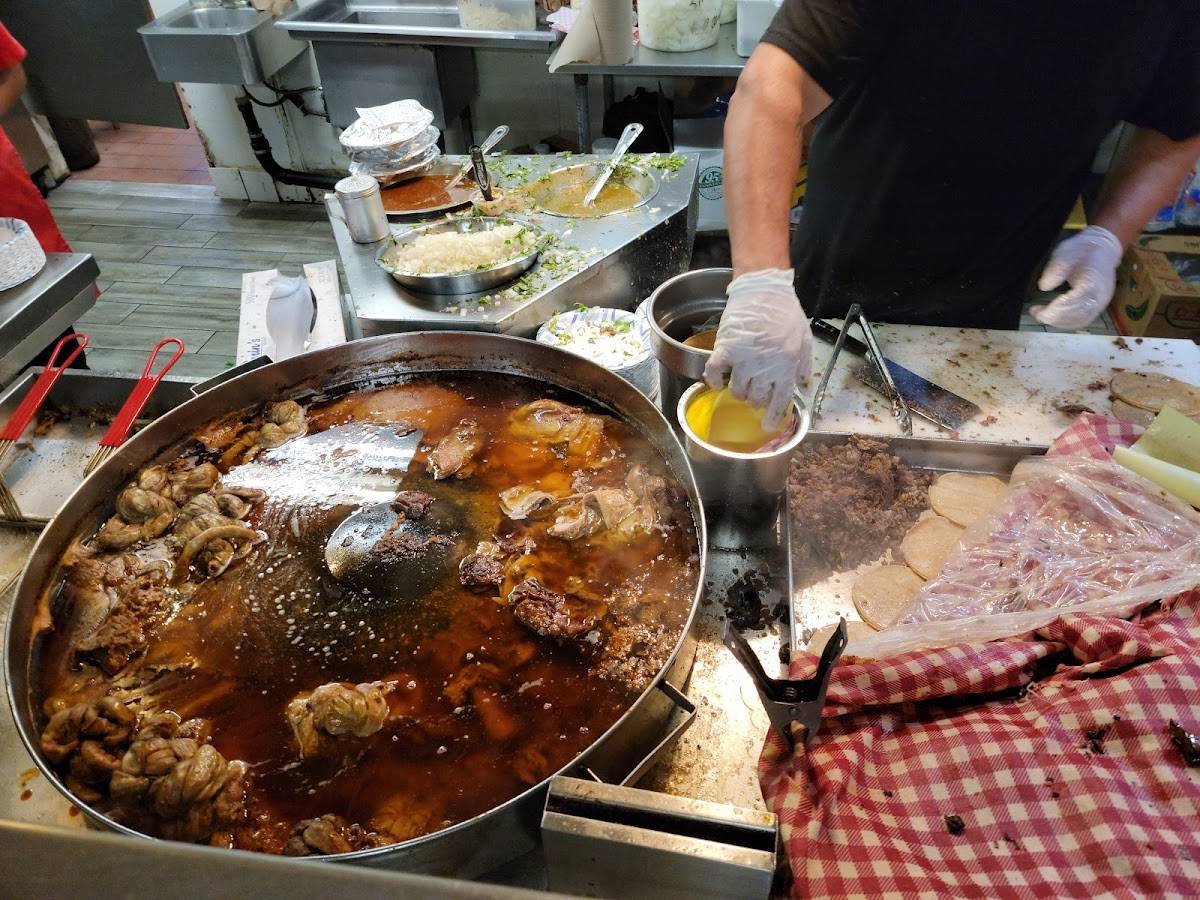 Tacos El G restaurant in National City - photo 2
